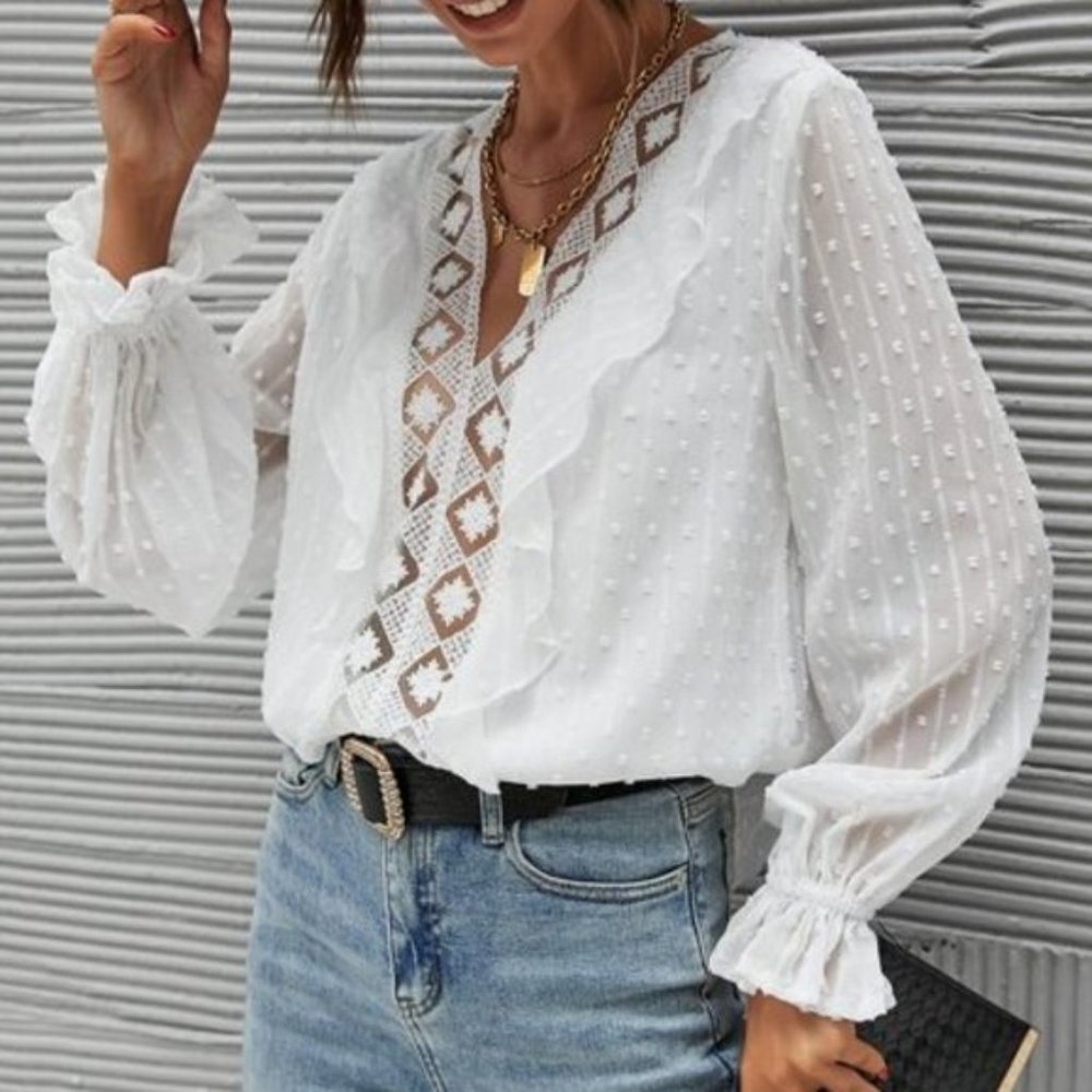 CLASSIC Flounce Sleeve Swiss Dot Blouse - off whit - Picture 3 of 6